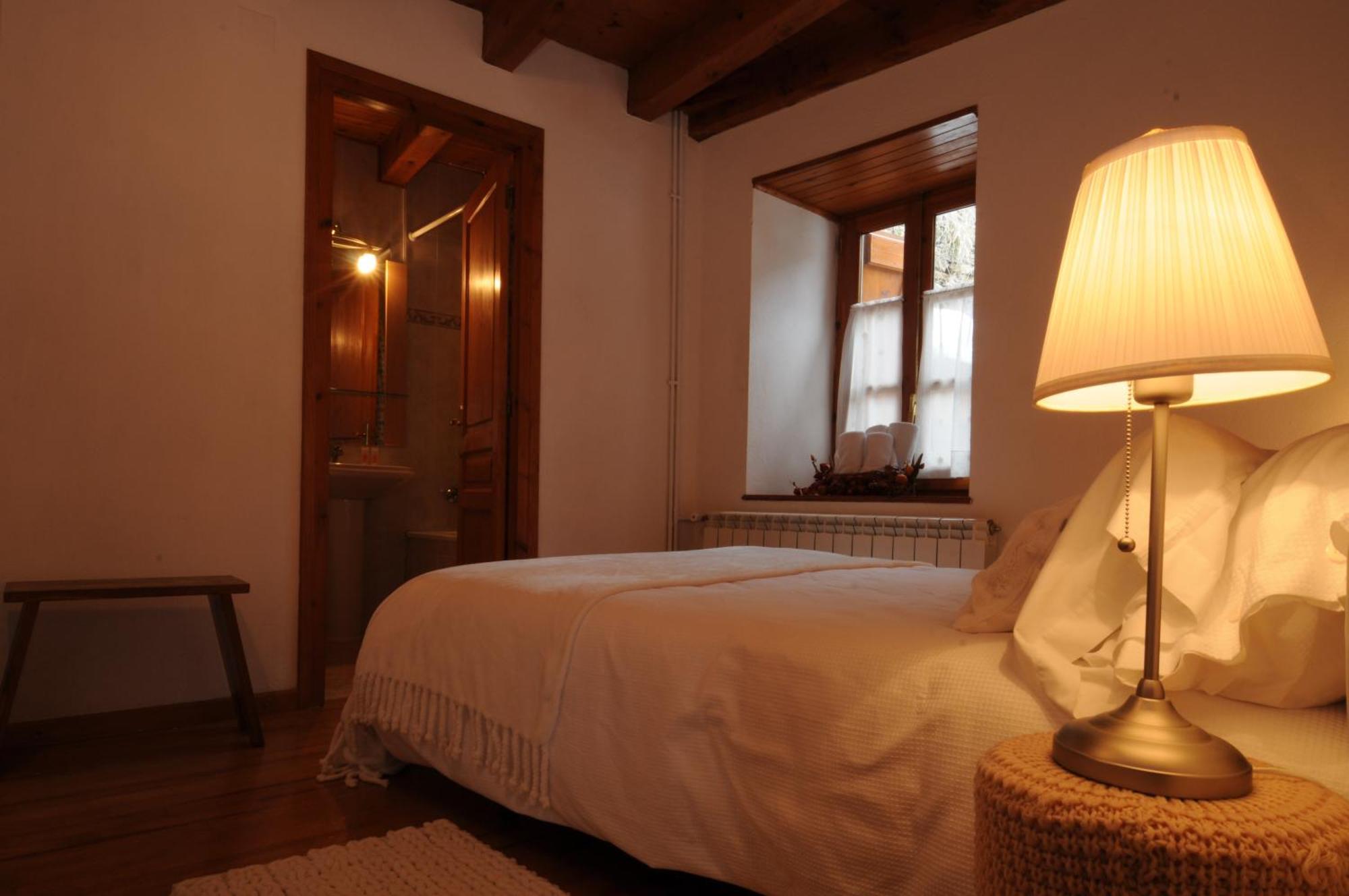Hotel Casa Puig à Montcorbau Extérieur photo